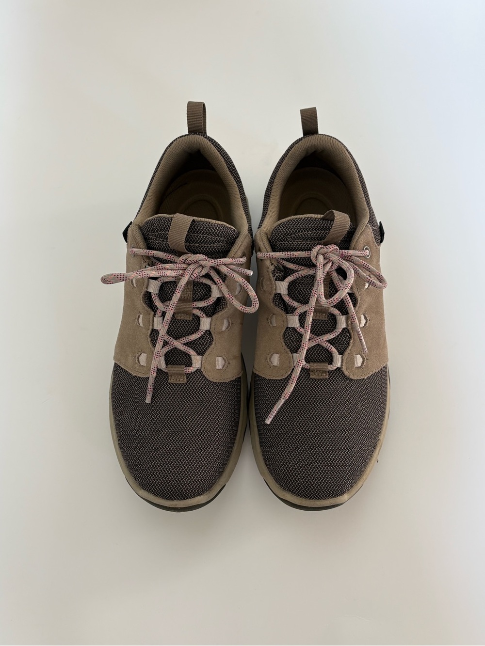 Teva arrowood hiking / trail shoes